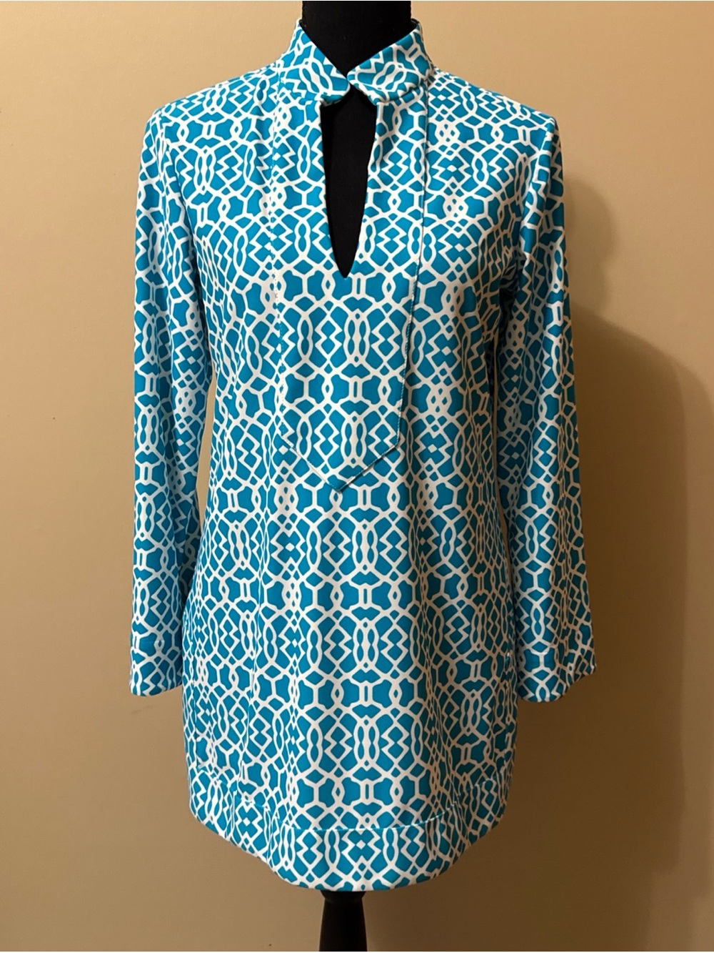 Jude Connally Turquoise and White Geometric Keyhole Tunic